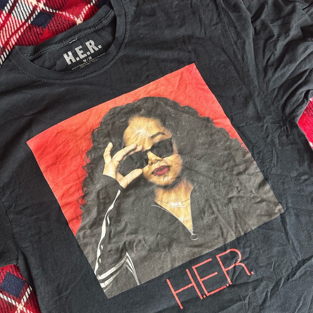 H.E.R. Women's Black Graphic Tee with Red Accent